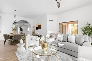 Photo #1: 6623860 Listing