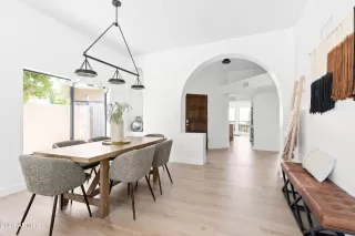 Photo #3: 6623860 Listing