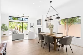 Photo #5: 6623860 Listing