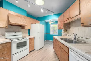 Photo #2: 6623874 Listing