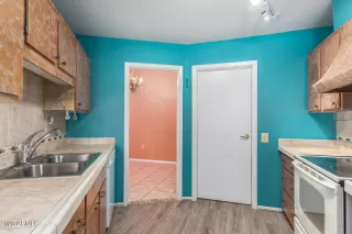 Photo #6: 6623874 Listing