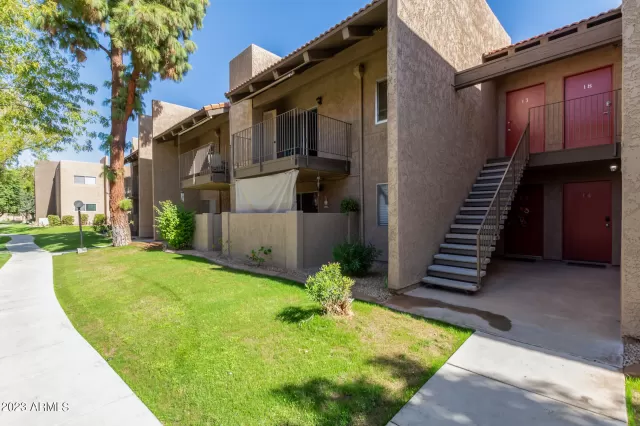 MLS: 6624514 Condo For Sale