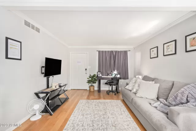 MLS: 6624562 Condo For Sale