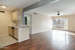 Photo #2: 6624687 Listing 