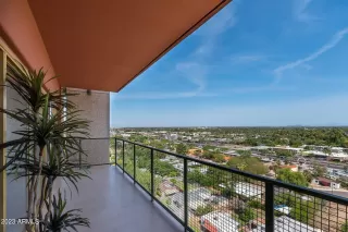 Photo #2: 6624708 Listing