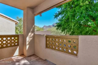 Photo #6: 6624855 Listing