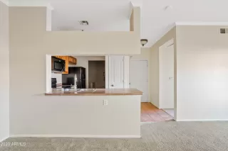 Photo #2: 6625010 Listing 
