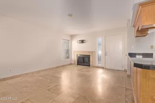 Photo #3: 6625072 Listing