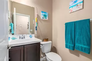 Photo #6: 6625196 Listing