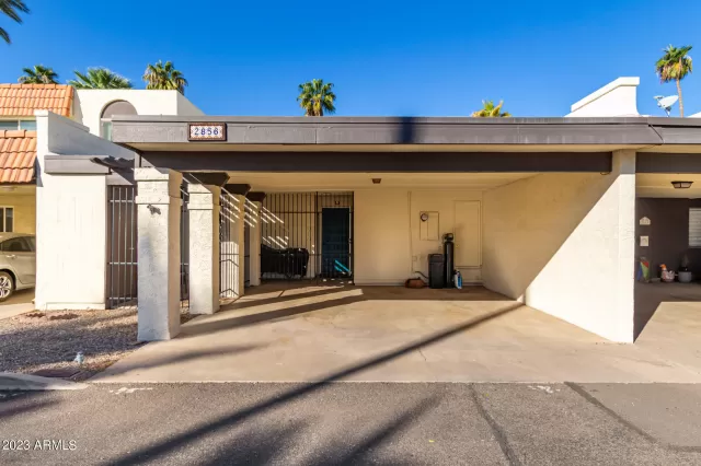 MLS: 6625235 Condo For Sale