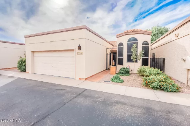 MLS: 6625246 Condo For Sale