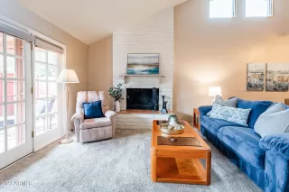 Photo #6: 6625246 Listing