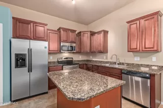 Photo #3: 6625318 Listing