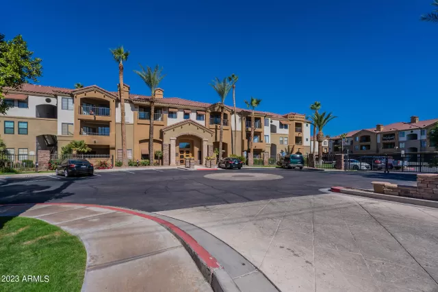 MLS: 6625345 Condo For Sale