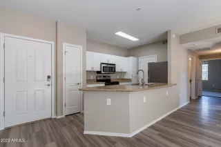 Photo #4: 6625345 Listing