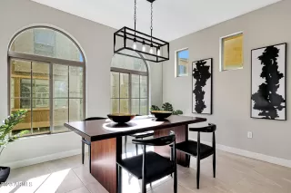 Photo #2: 6625429 Listing