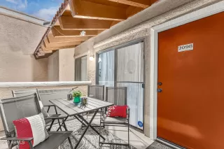 Photo #5: 6625748 Listing 