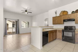 Photo #5: 6625799 Listing 
