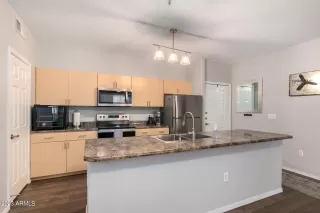 Photo #4: 6625804 Listing