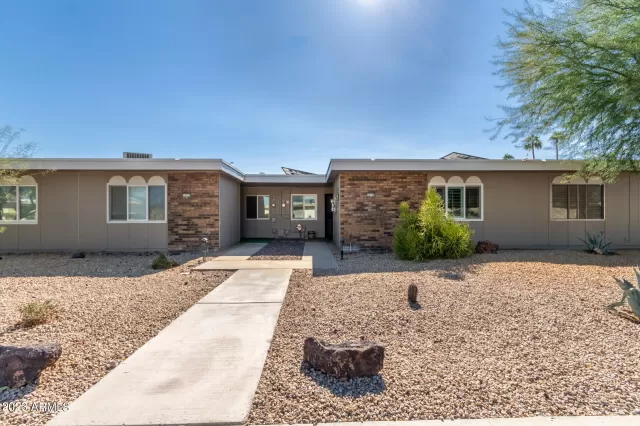 MLS: 6625887 Condo For Sale