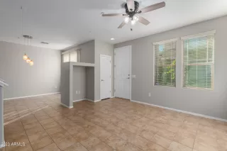 Photo #5: 6625980 Listing