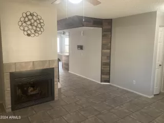 Photo #2: 6626052 Listing