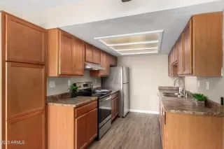 Photo #3: 6626075 Listing