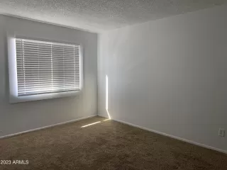 Photo #3: 6626385 Listing