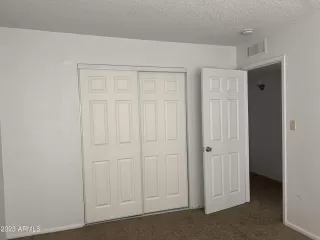 Photo #4: 6626385 Listing