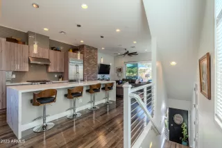 Photo #2: 6626602 Listing 