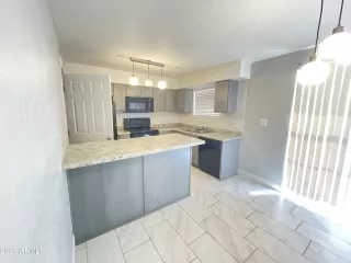 Photo #2: 6626625 Listing 