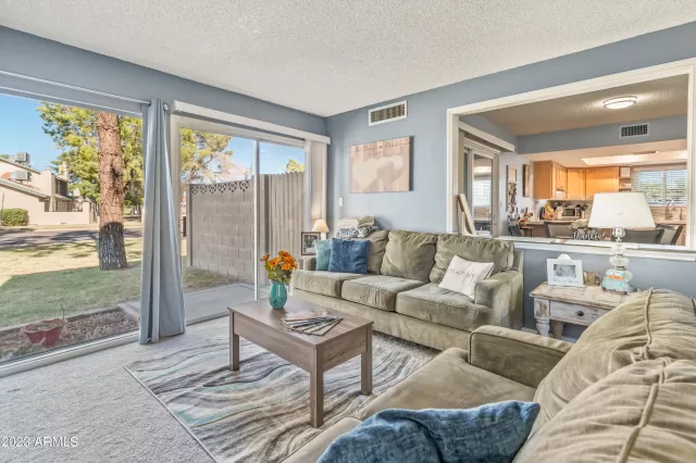 MLS: 6626631 Condo For Sale