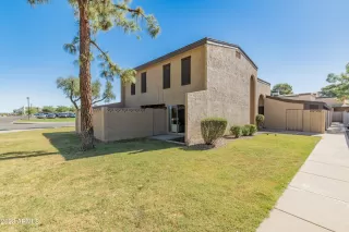 Photo #4: 6626631 Listing