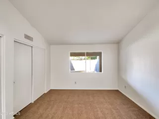 Photo #4: 6626806 Listing