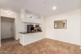 Photo #6: 6626836 Listing