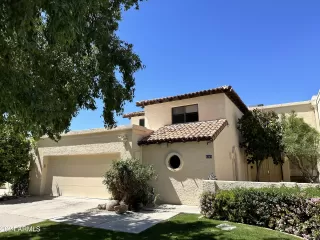 Click for more information on MLS # 6626894 : 5226 N 31ST PLACE More Details about MLS # 6626894 : 5226 N 31ST PLACE