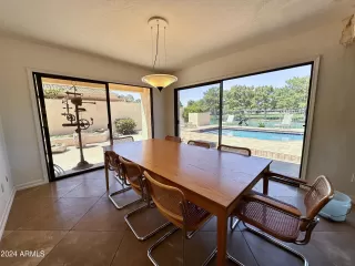 Photo #5: 6626894 Listing