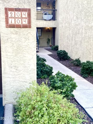 Photo #1: 6626896 Listing