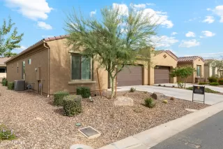 Photo #2: 6626973 Listing
