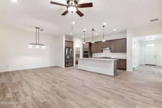 Photo #3: 6626973 Listing
