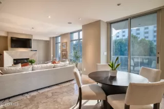 Photo #6: 6627015 Listing