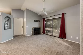 Photo #1: 6627022 Listing