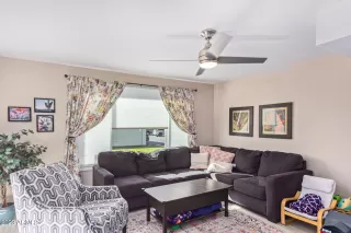 Photo #3: 6627386 Listing