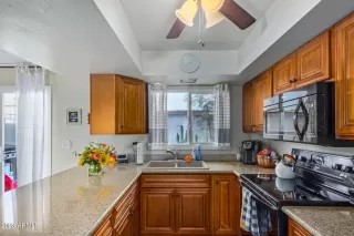 Photo #6: 6627386 Listing