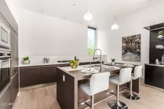 More Details about MLS # 6627456 : 4410 N 27TH STREET#8