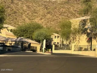 Photo #4: 6627608 Listing