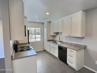 Photo #3: 6627753 Listing 