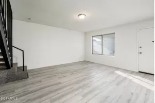 Photo #3: 6627831 Listing 