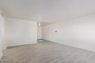 Photo #4: 6627868 Listing