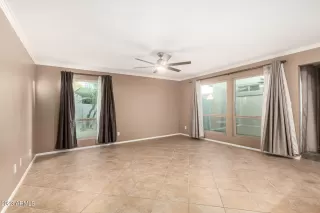 Photo #6: 6627908 Listing